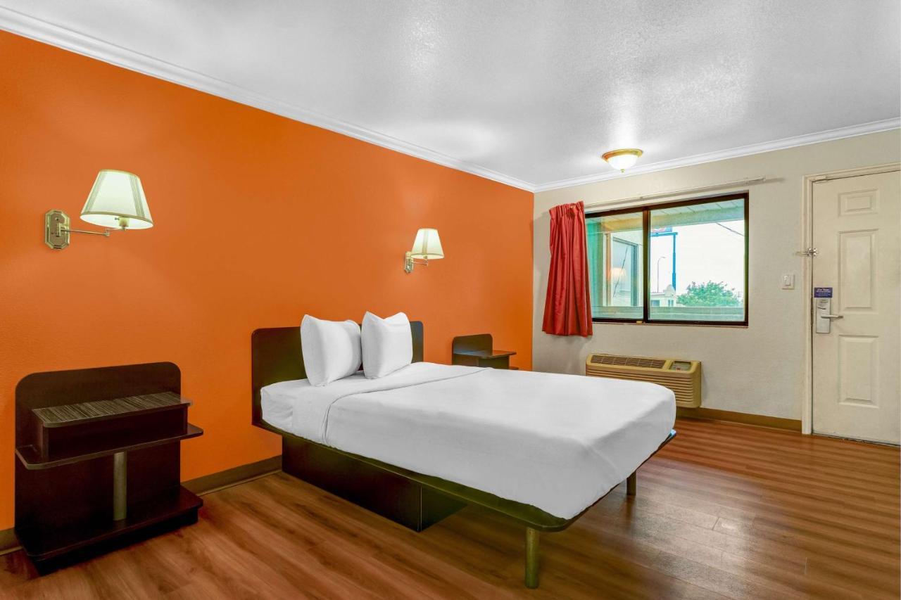 Motel 6-Salt Lake City, Ut - Central Millcreek Экстерьер фото